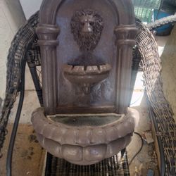 Lion Head Fountain 