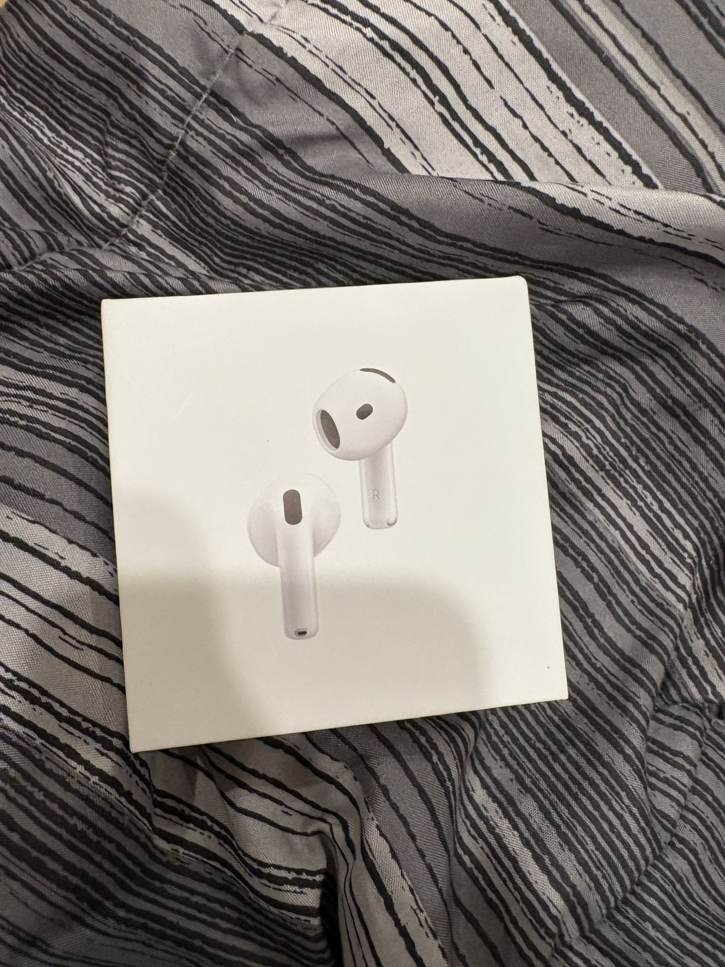 airpod gen 4s
