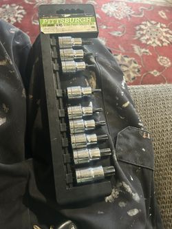 Pittsburgh Star Point Socket Set