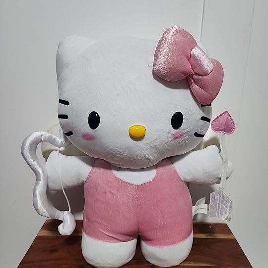 2020 rare cupid hello kitty greeter valentine’s deals day