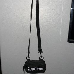 Supreme Small Shoulder Bag 