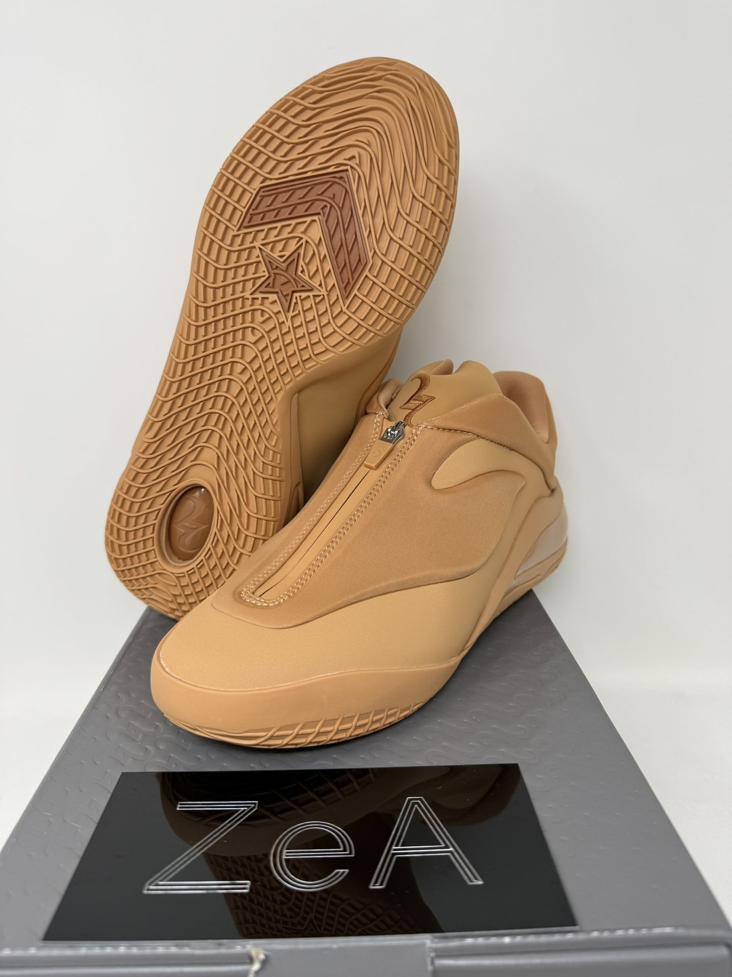 Converse Shai 001 Hail Clay Size 9