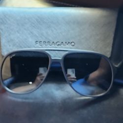 Salvatore Ferragamo SF966S