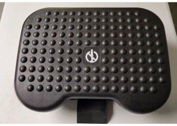 New Huanuo Adjustable Under Desk Footrest Model HNFR3 Footstool Height & Tilt adj.
