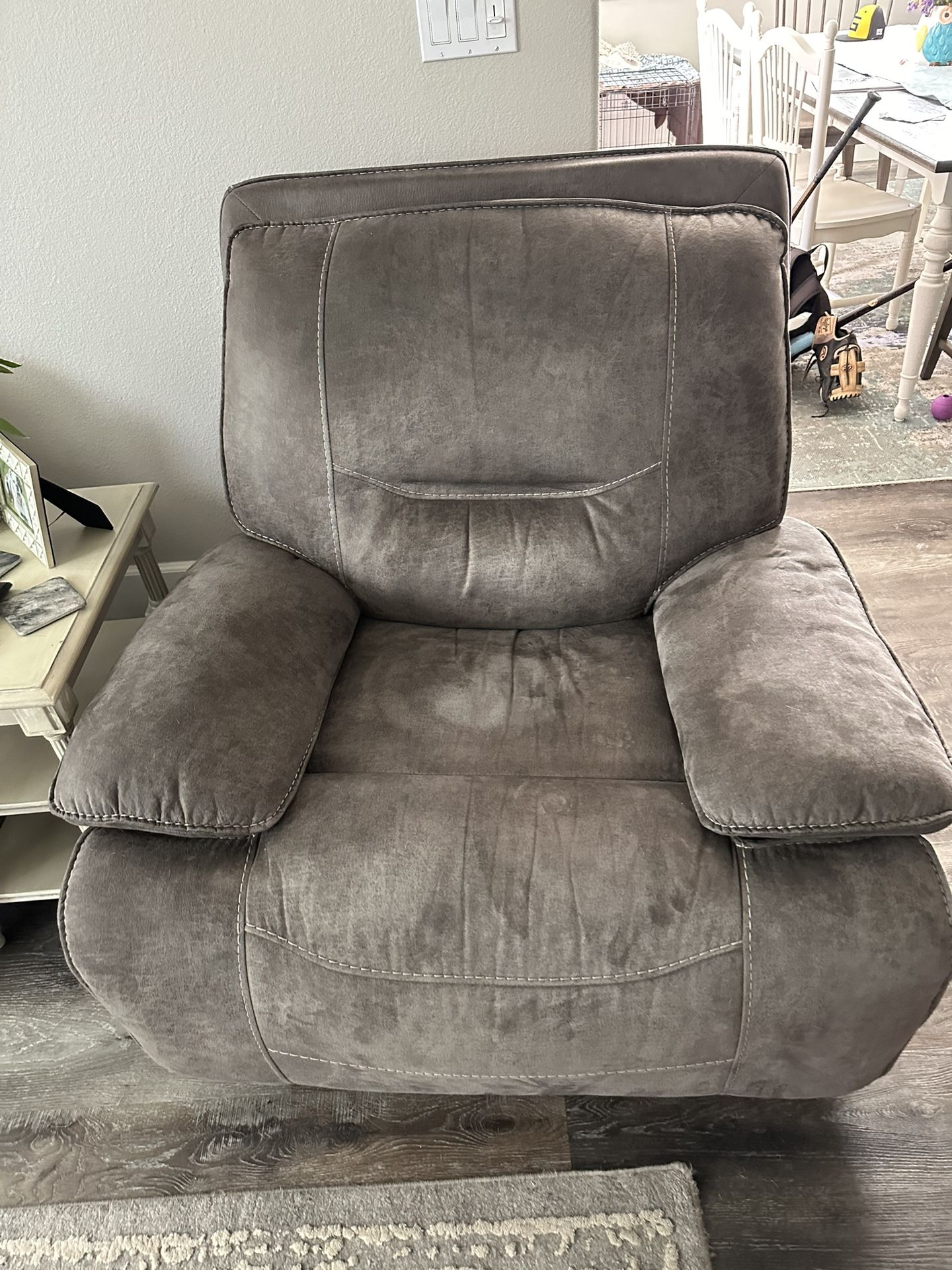 Electric Microfiber Recliner 