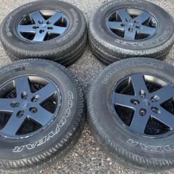17” Jeep Gladiator Grand Cherokee Wrangler We Finance Rims Wheels Tires Set