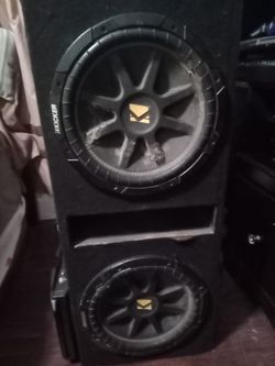 12" Kickers With Amp