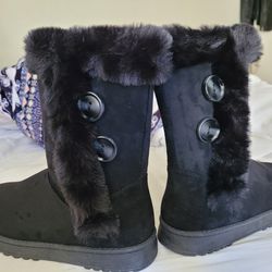 SO black Fur Boots Sz 8