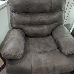 Power Reclining Sofa And Recliner