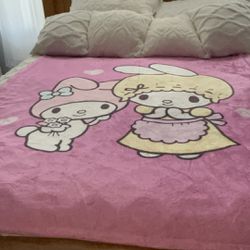 My melody and Mama, Pink Hearts, Daisy Flower, Light Pink Velveteen Plush Blanket