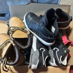 Box Of Shoes 9c-10c