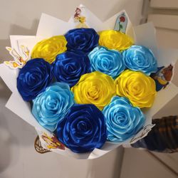 Ramo De Flores De Liston Muy Bonoto Para Cualquier Ocazion Mandeme Mensaje Si Tiene Preguntas Aga Su Pedido Ahora