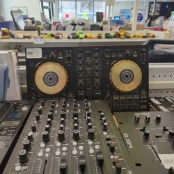 Pioneer Mixer
