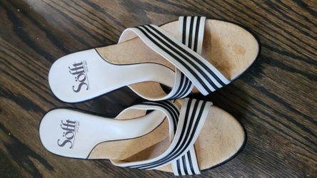 Sofft White Black Stripped Slip On Sandals Heels  Size 6
