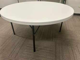 5’ High Density HDPE Round Table