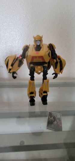 Transformers Generations: War For Cybertron Bumblebee 