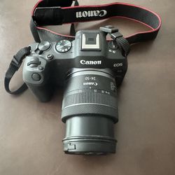 Canon EOS R8 with RF24-50mm F4.5-6.3 IS STM Lens