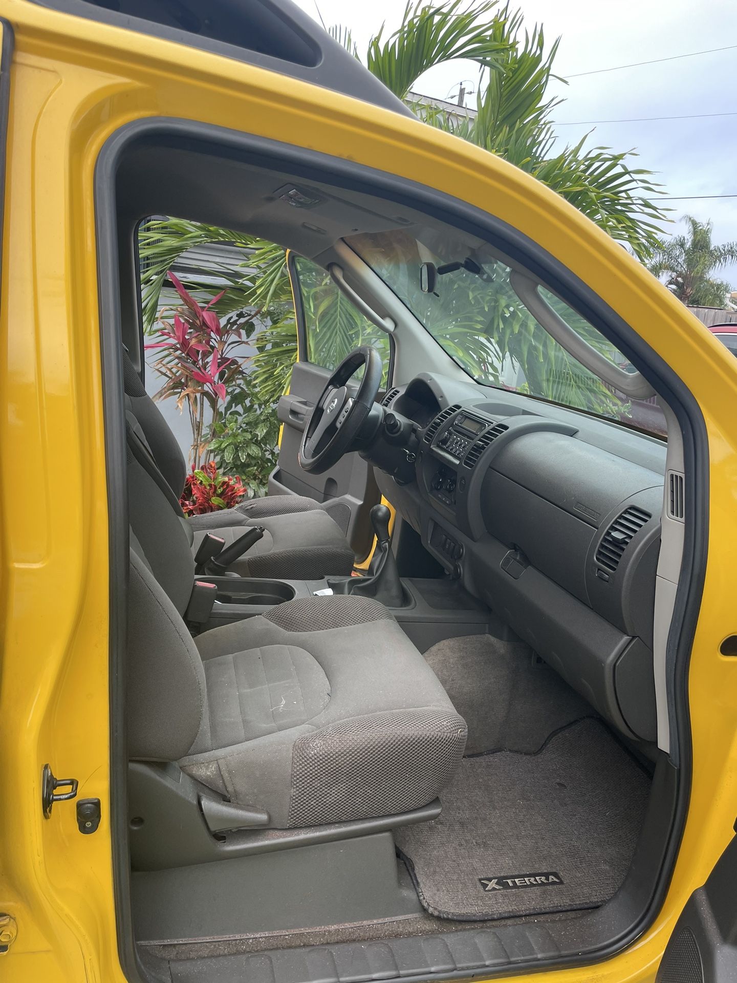 2006 Nissan Xterra Manual Transmission for Sale in Boynton Beach, FL