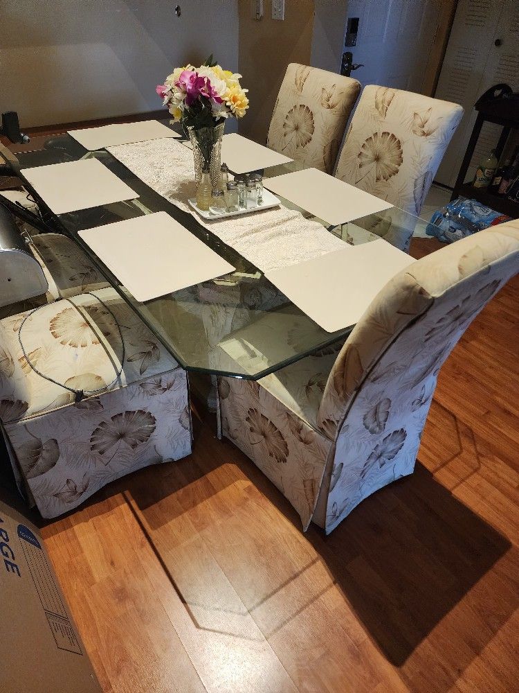 Dining Table With 6 Chairs