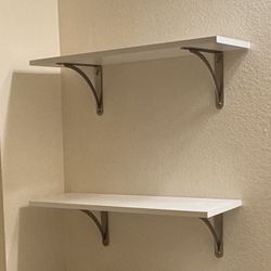 4 White Shelves