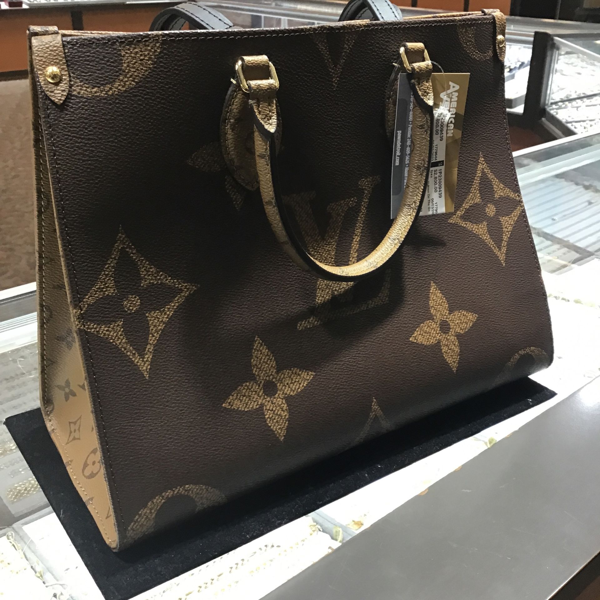 Authentic Louis Vuitton Wallet Box And Dust Bag for Sale in Dearborn  Heights, MI - OfferUp