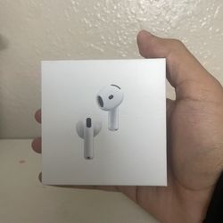 AirPods 4th