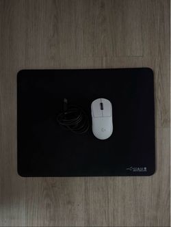 Logitech Superlight 2 + Artisan FX Zero Soft Bundle
