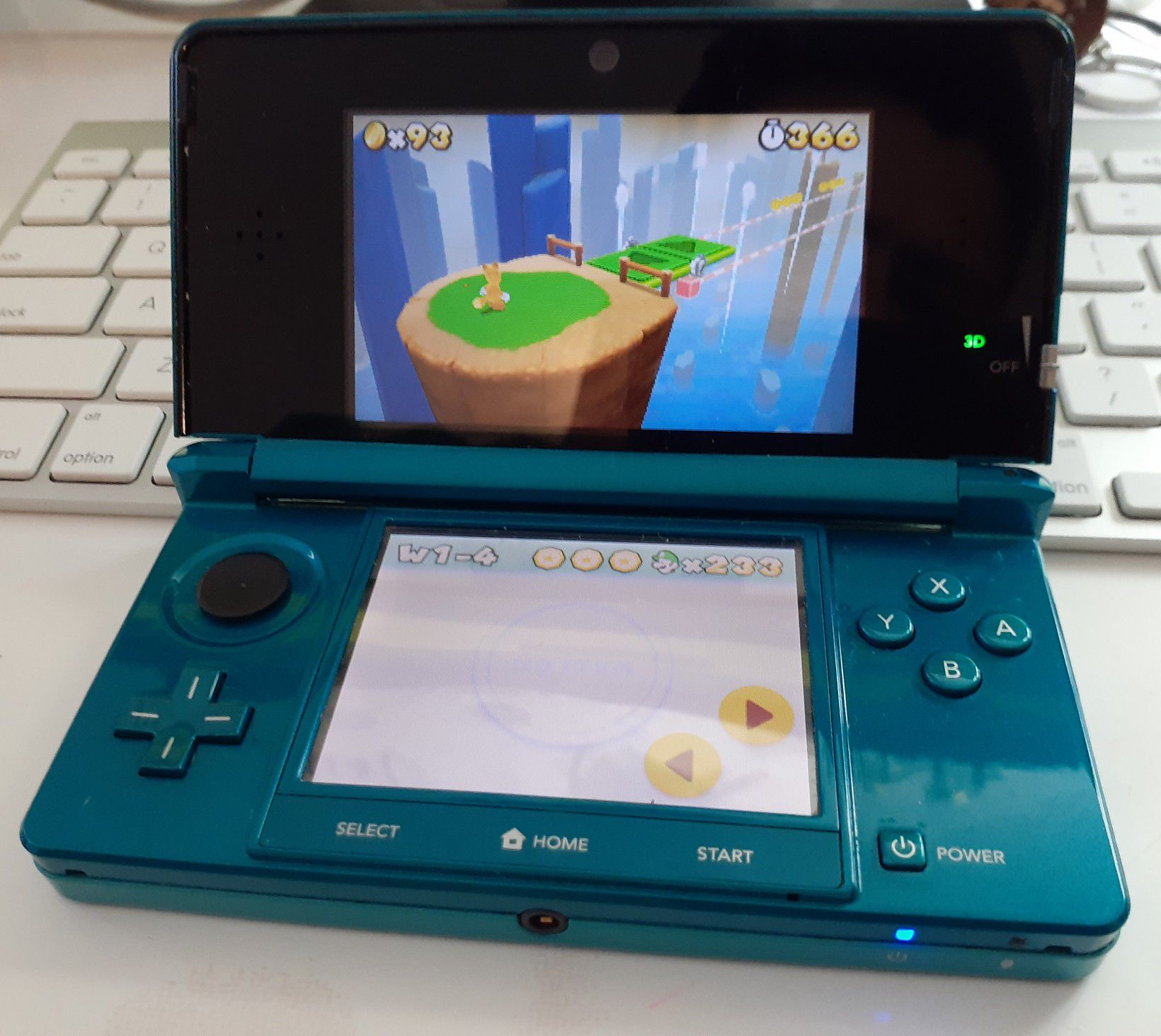 Nintendo 3DS With Game