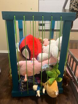 Plushy zoo/animal zoo