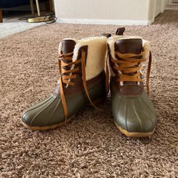 Women’s Fur Lined Duck boots