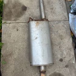 Muffler For A Honda Civic 96-05 For Sale