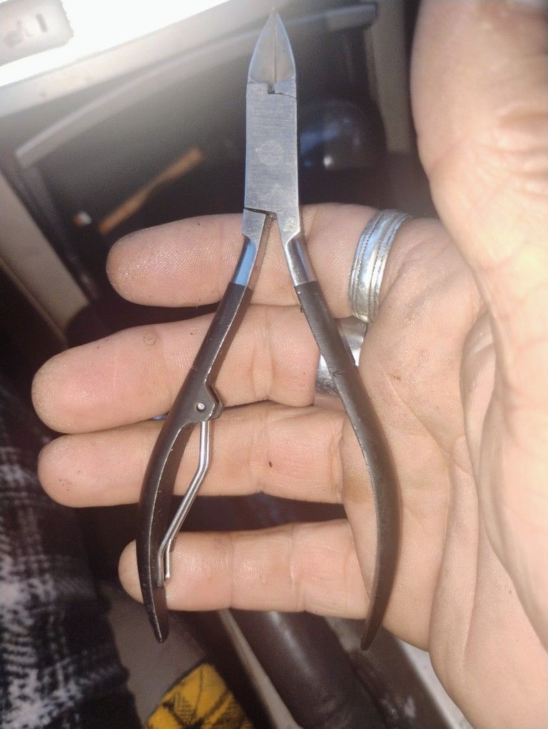 Heavy Duty Finger Nails Clippers/ Art And Crafts Tool