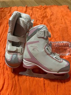 Riedell Figure Ice Skates toddler girls size 9