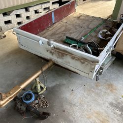 Utility trailer
