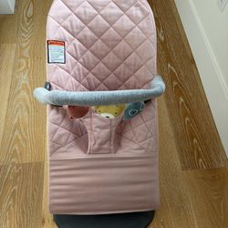 Baby Bjorn Quilted Bouncer 