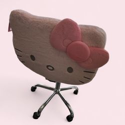 HELLO KITTY VANITY CHAIR