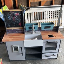 KidKraft kitchen 