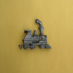 🛤️ Vintage NFL Pewter Locomotive Train Engine #1 – Collectible Miniature 🚂🏈