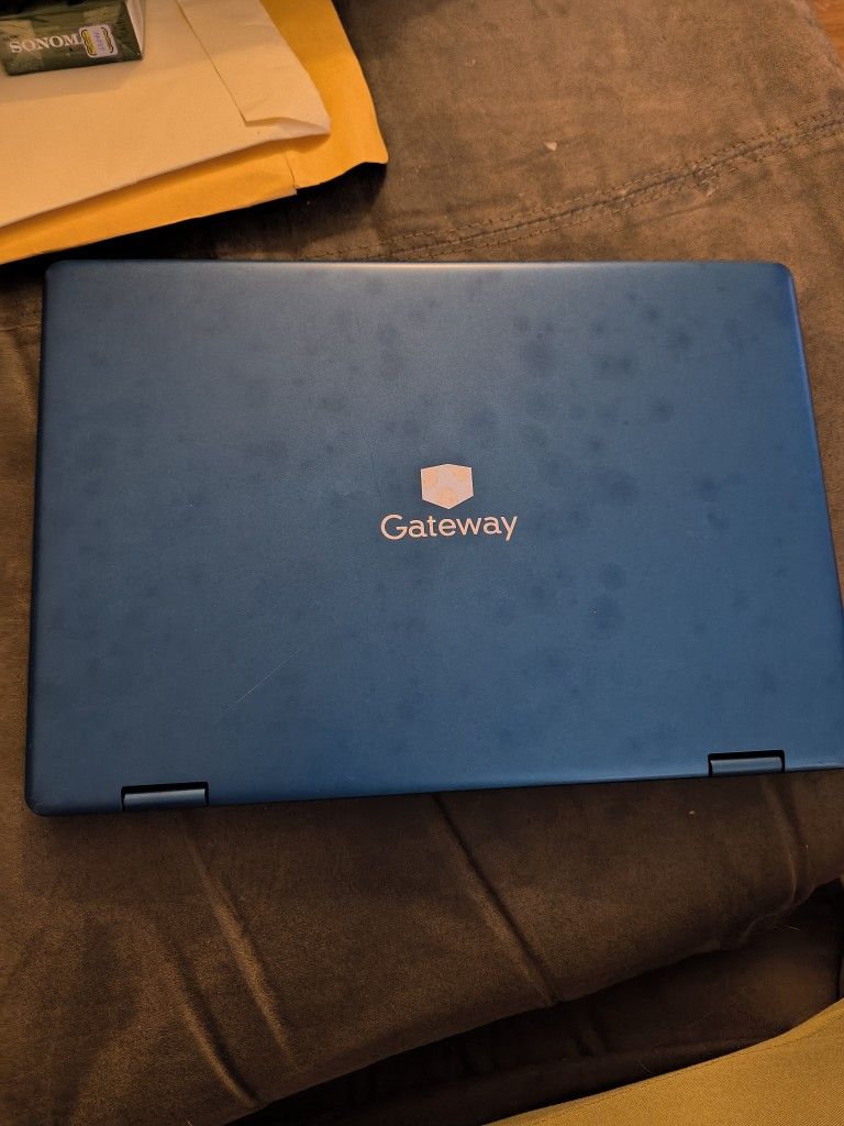 Gateway Touchscreen Laptop To Tablet Model gwtc116-2bl