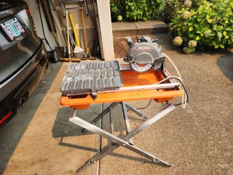 Rigid tile saw with stand and extras