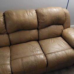 Couch/Sofa