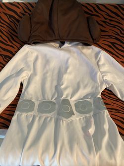 8$ Star Wars Costume