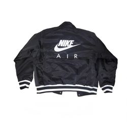 Nike Jackets

Size ( M )Brand new