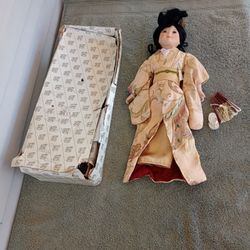 DOLL The Heritage Signature Collections