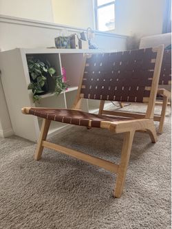 Casa Andrea Milano Mid-Century Retro Modern Accent Chair Wooden Arm Faux Leather Upholstered Side Chair Living Room, Bedroom, Reading