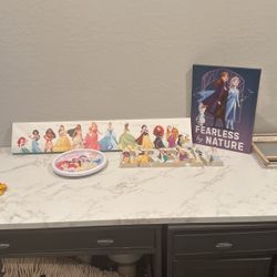Disney Princess Signs 