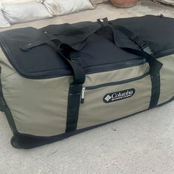 Vintage Columbia (storm Chaser III) Rolling Wheeled Travel Bag