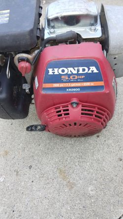 5 hp Honda sideshaft.