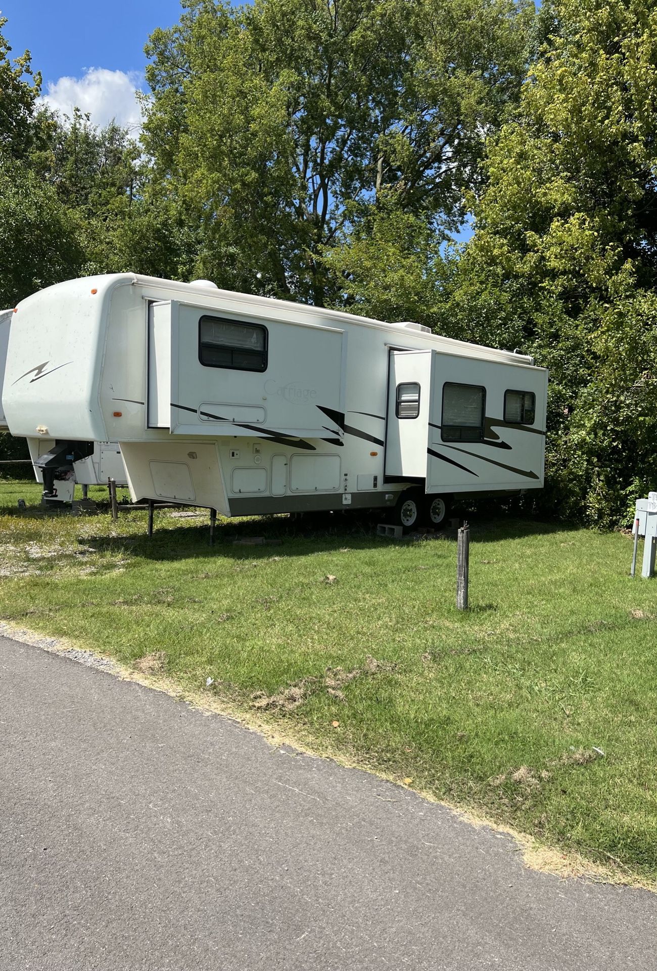 2005 Carriage Compass