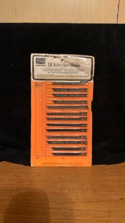 Assorted saber saw blades